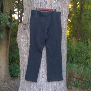 LIVI ACTIVE Black Pants 18/20